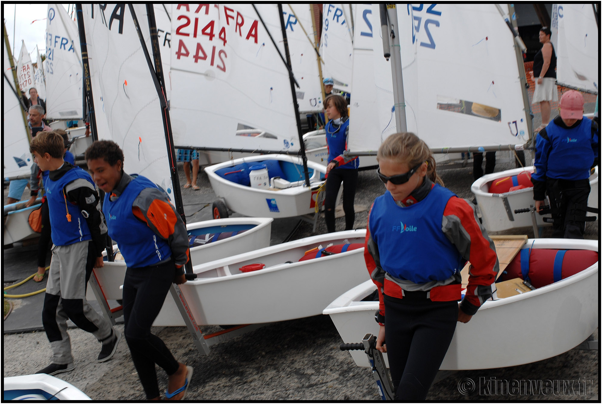 kinenveux_037_cfm2015.jpg - Championnat de France Minimes Solitaire Equipage Glisse Flotte Collective 2015