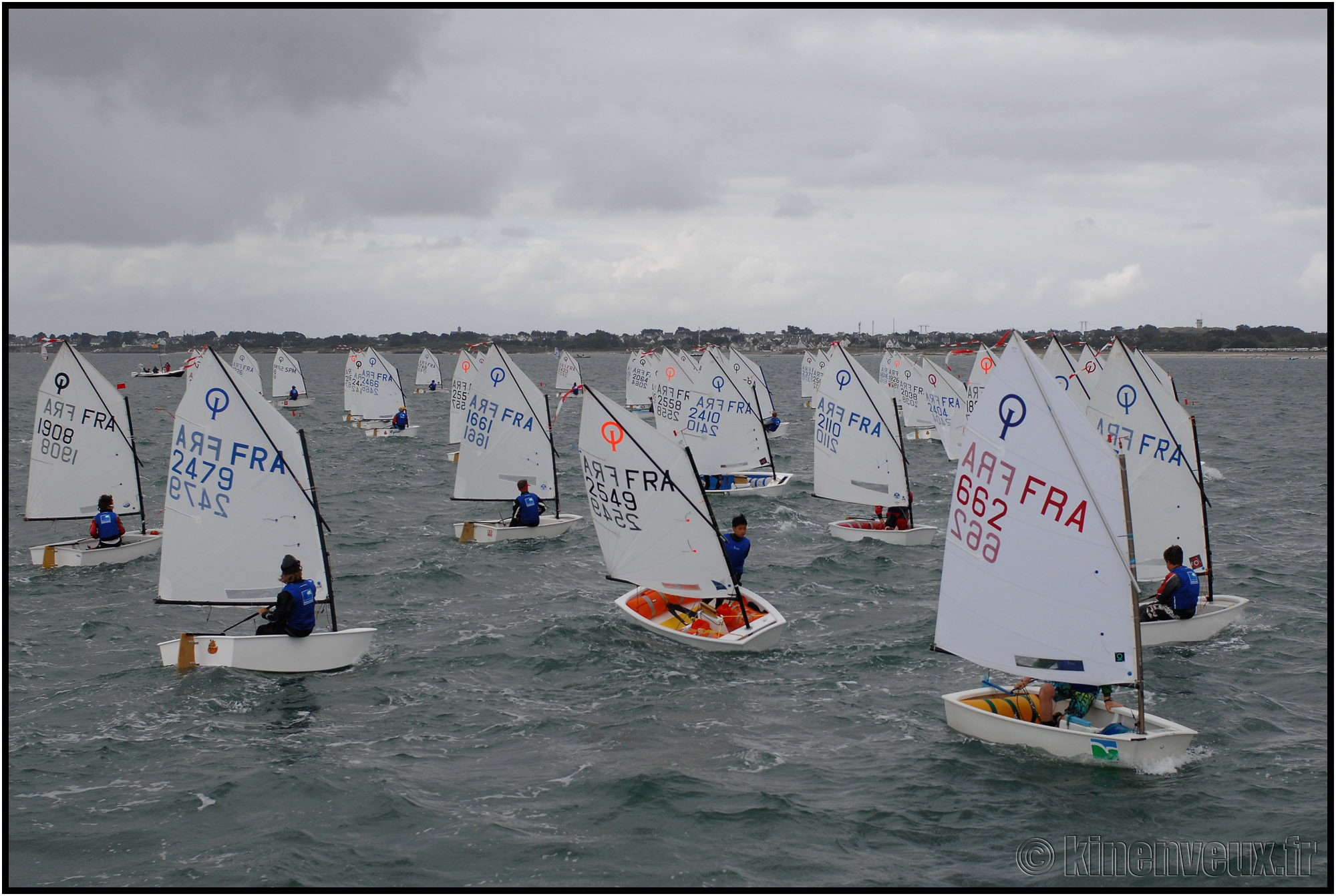 kinenveux_080_cfm2015.jpg - Championnat de France Minimes Solitaire Equipage Glisse Flotte Collective 2015