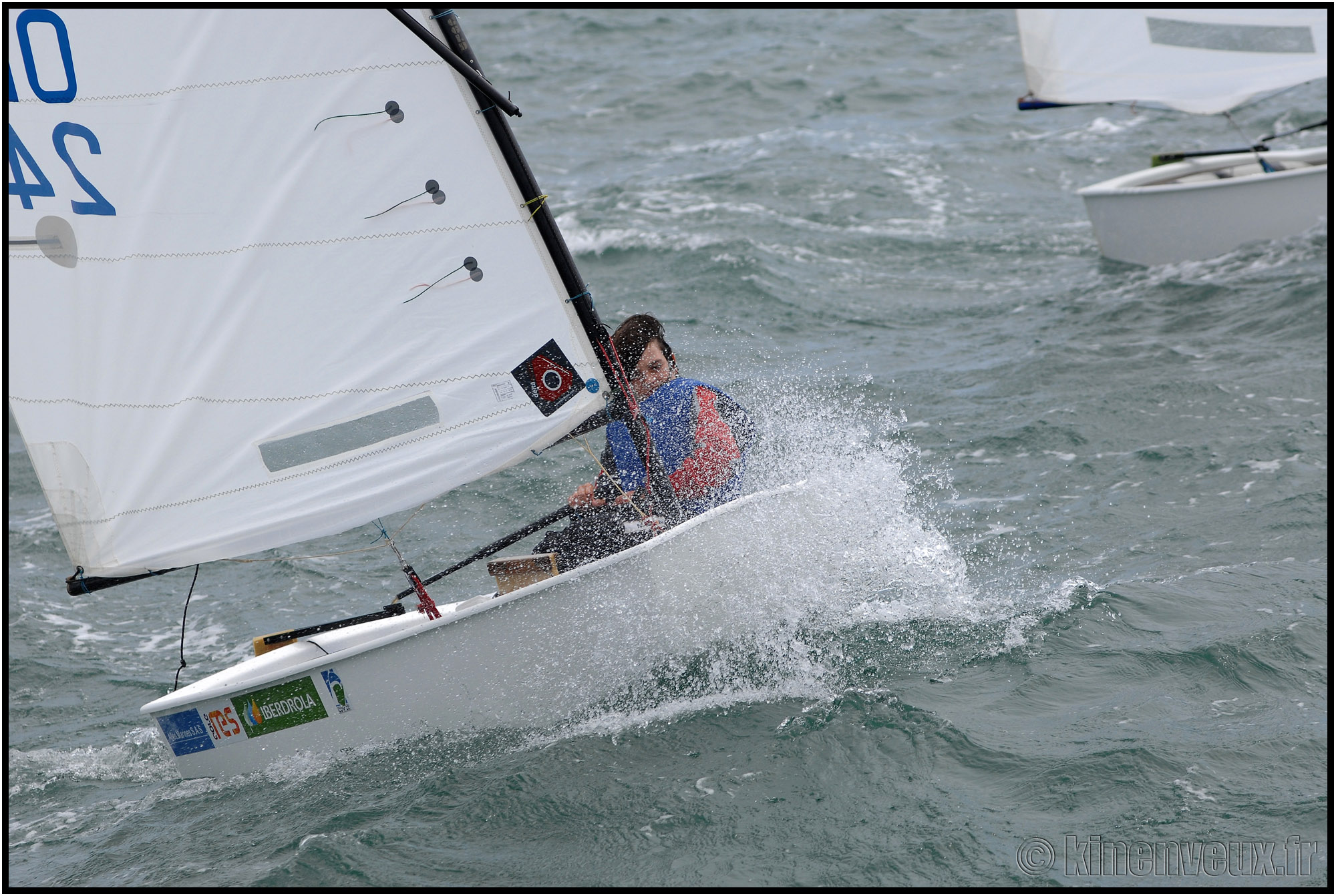 kinenveux_094_cfm2015.jpg - Championnat de France Minimes Solitaire Equipage Glisse Flotte Collective 2015