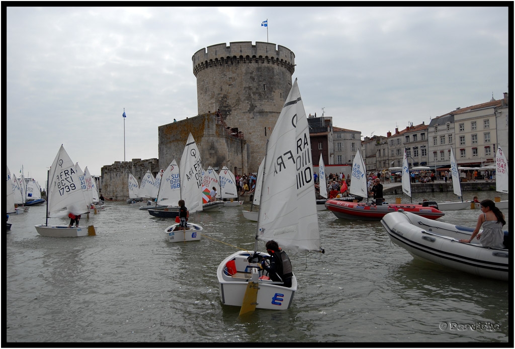 CoupeIntOpti__10.jpg - Coupe Internationale d'été Optimist * La Rochelle 2010