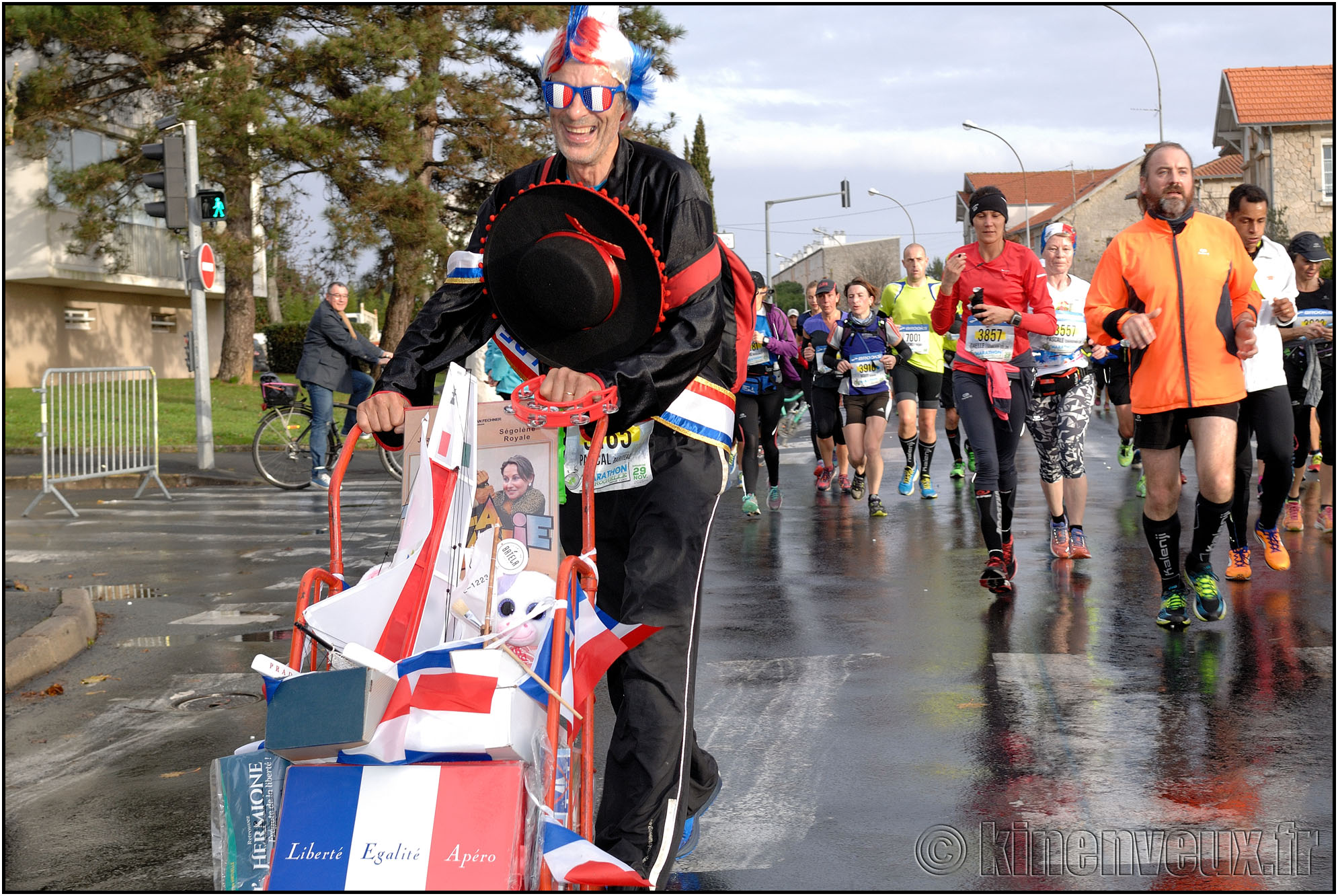 kinenveux_41_marathonlr2015.jpg - 25 ans du marathon de La Rochelle / Serge Vigot - Novembre 2015