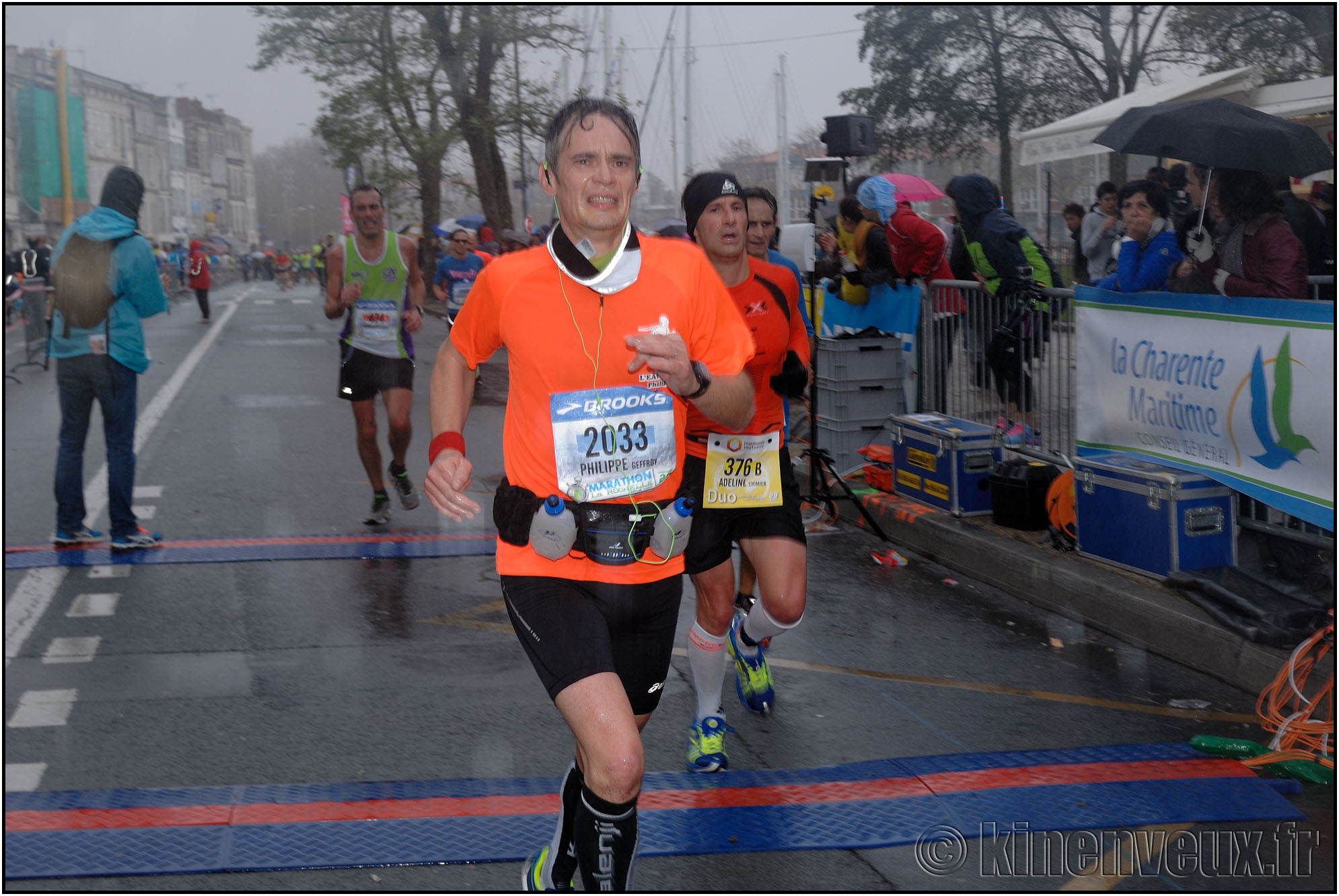kinenveux_75_marathonlr2015.jpg - 25 ans du marathon de La Rochelle / Serge Vigot - Novembre 2015