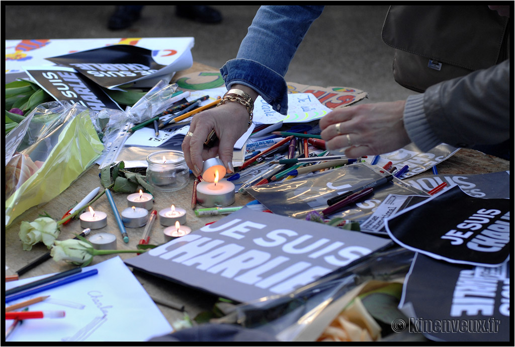 kinenveux_23_LaFranceDebout.jpg - Marche Républicaine Nationale – La Rochelle 11 Janvier 2015