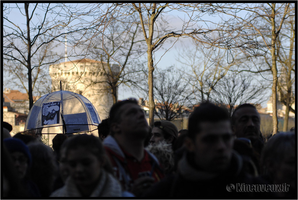 kinenveux_25_LaFranceDebout.jpg - Marche Républicaine Nationale – La Rochelle 11 Janvier 2015