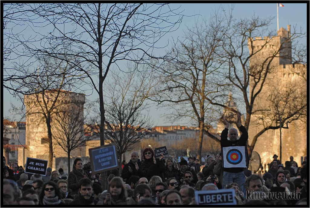 kinenveux_35_LaFranceDebout.jpg - Marche Républicaine Nationale – La Rochelle 11 Janvier 2015