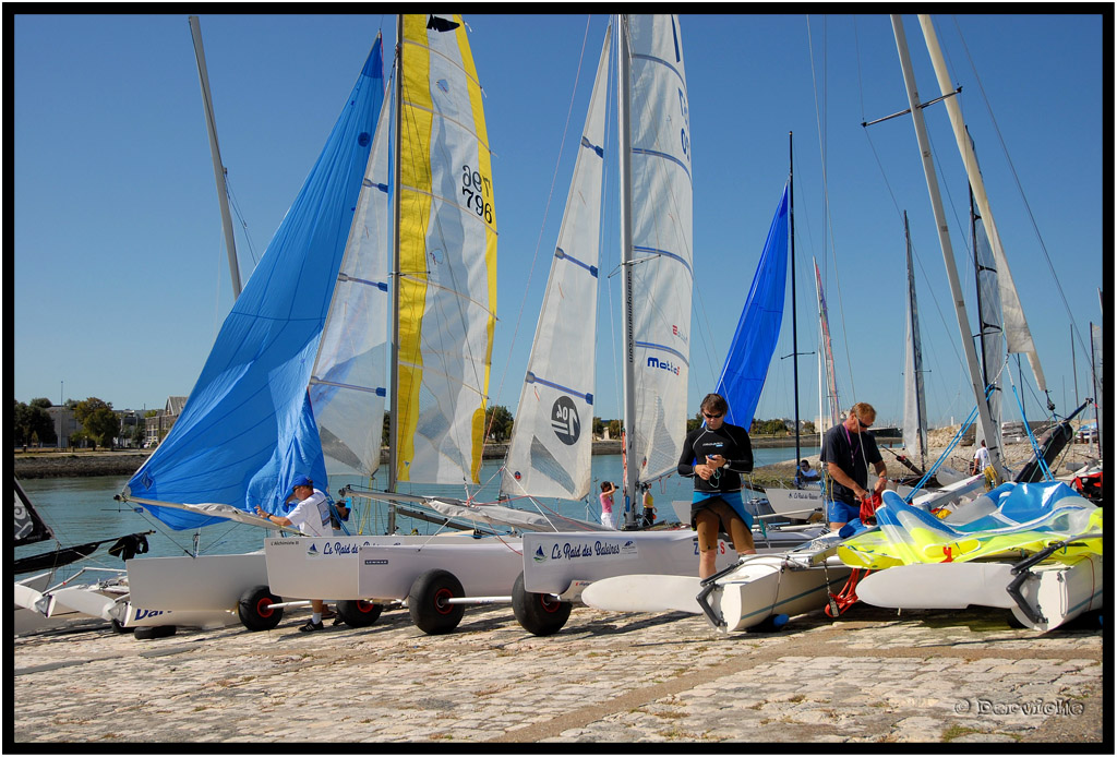 kinenveux_33_Baleines2011.jpg - Raid des Baleines 2011 * Préparatifs cale St Jean d'Acre / La Rochelle