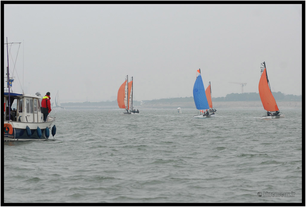 kinenveux_033_ligue_EVR2013.jpg - Régate de Ligue catamarans - EVR [6-7 avril 2013]